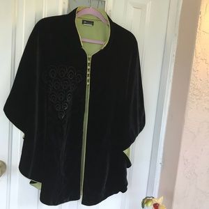 Chiffon and silk Beautiful outerwear cape